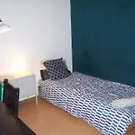 Peace Apartment Near Paliament